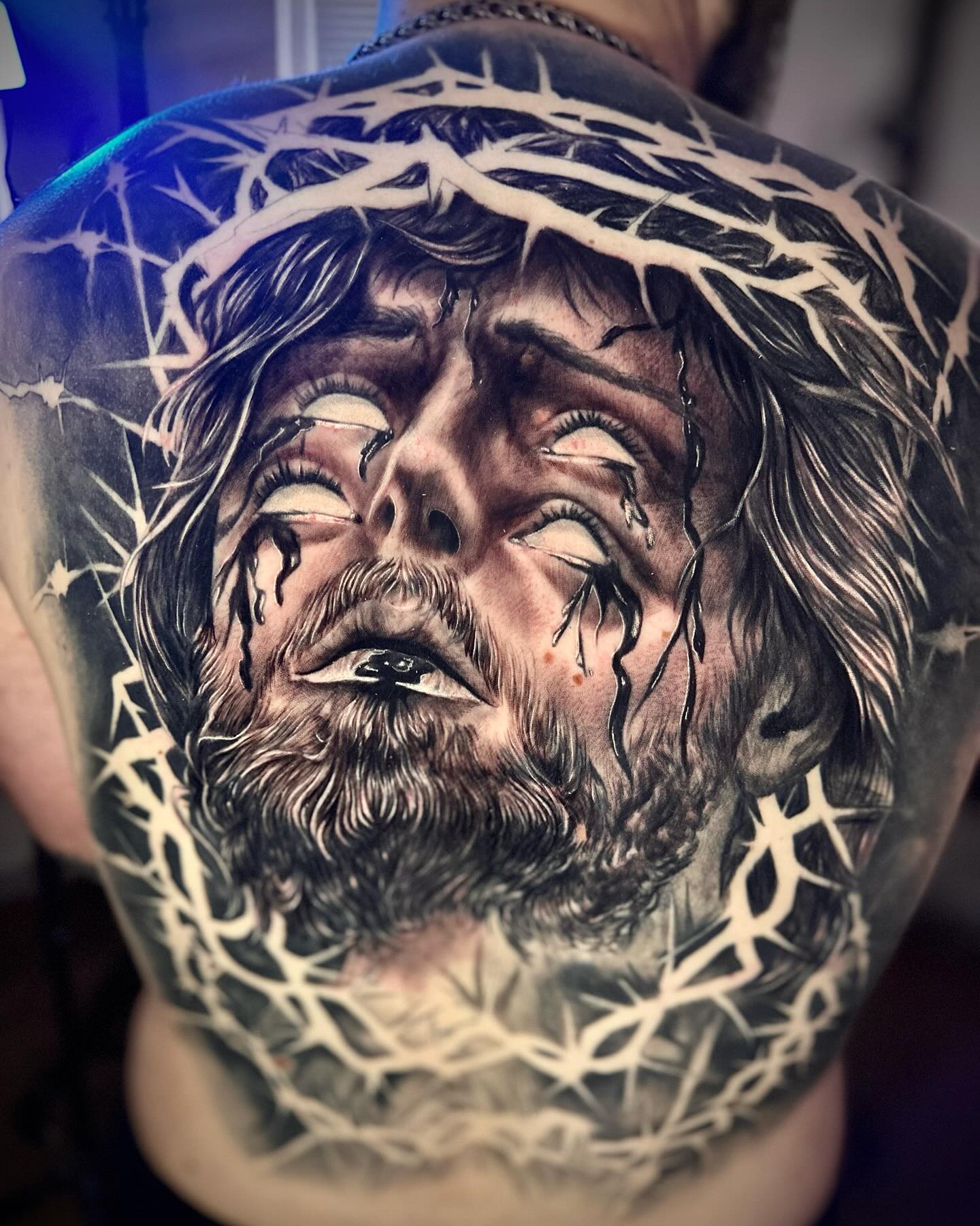 Авторська робота AKULA TATTOO