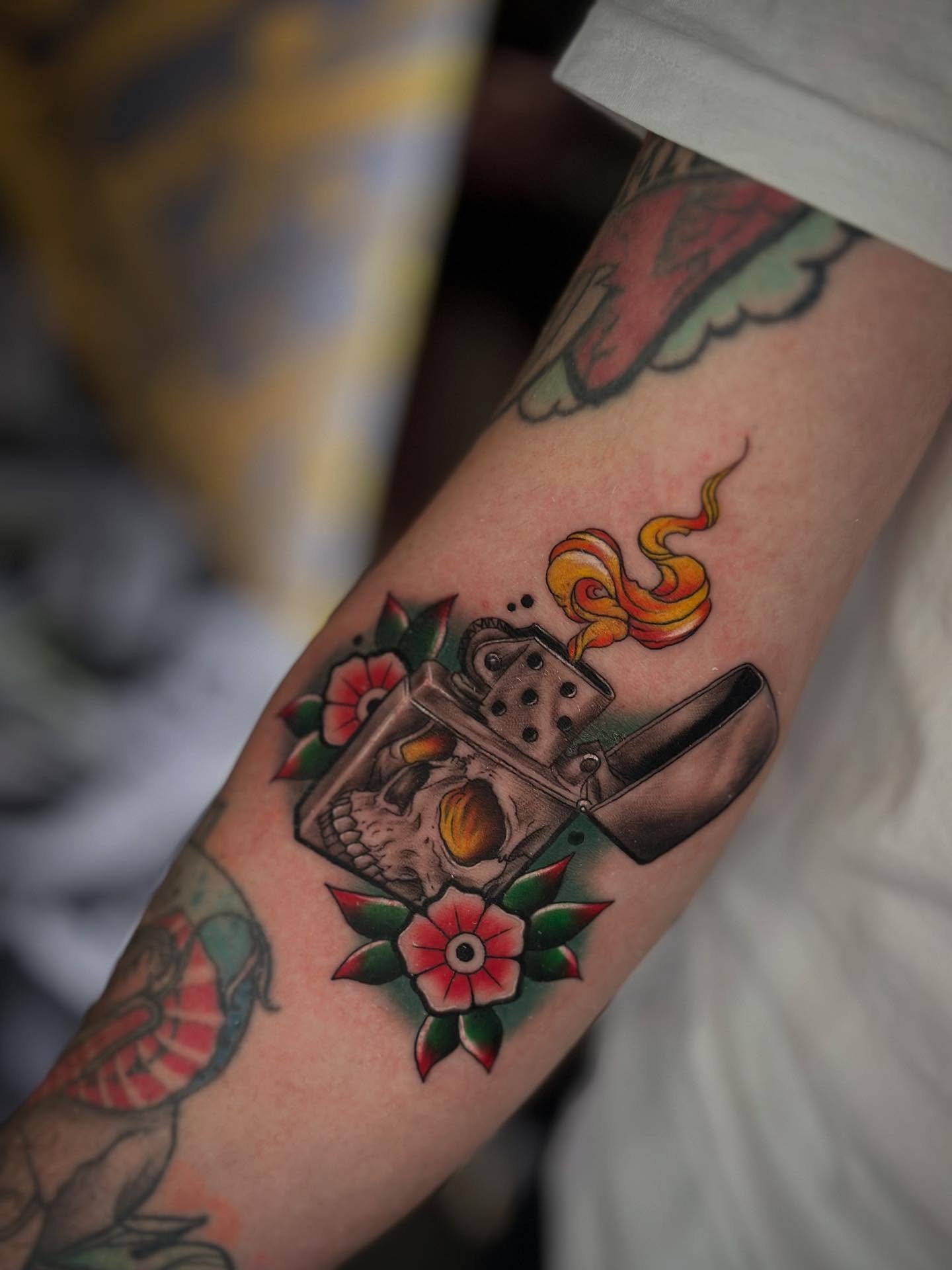 Авторська робота AKULA TATTOO